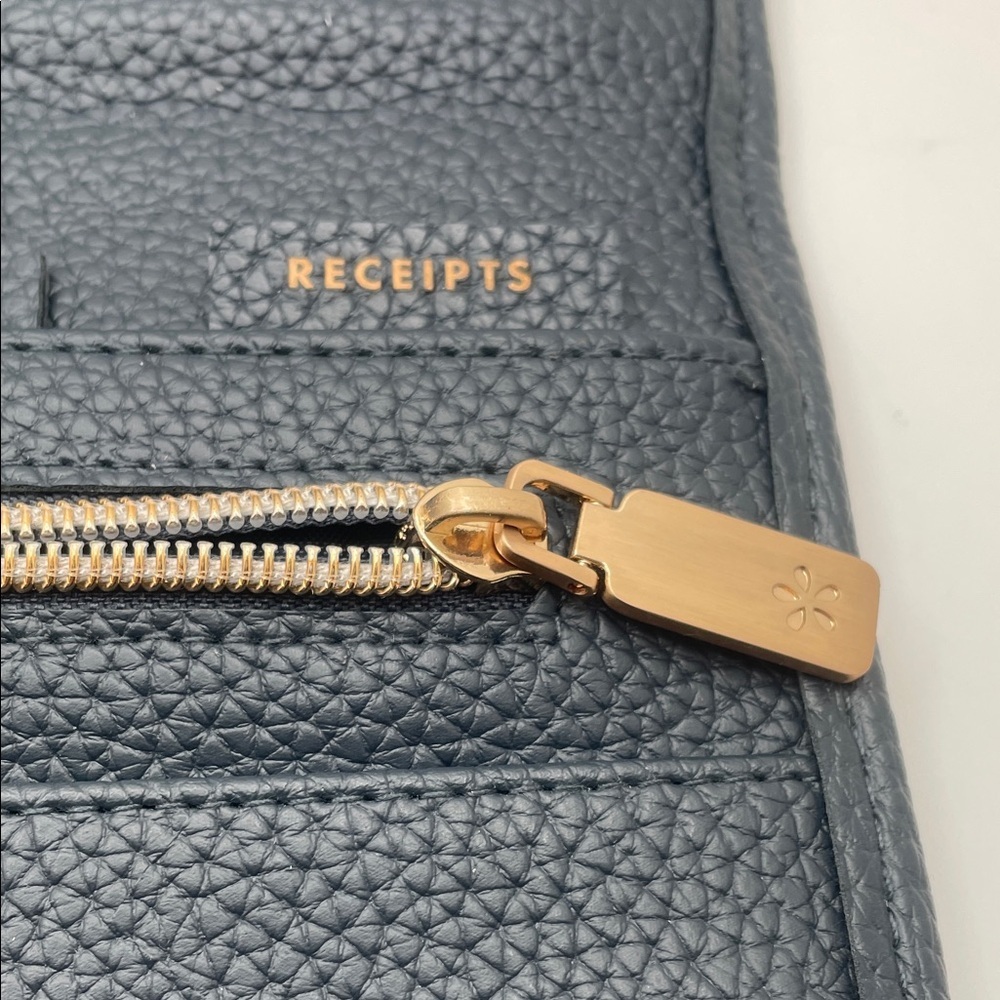 Chic Navy Grid Pattern Clutch - Picture 5 of 8
